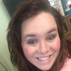 Meet your Posher, Carmen